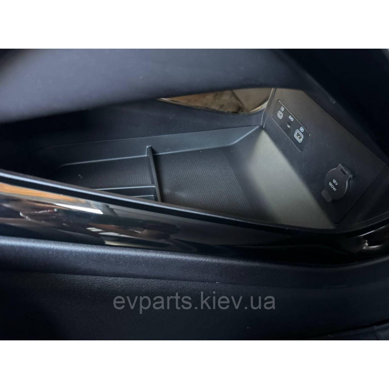 Органайзери в салон до BYD Song Champion