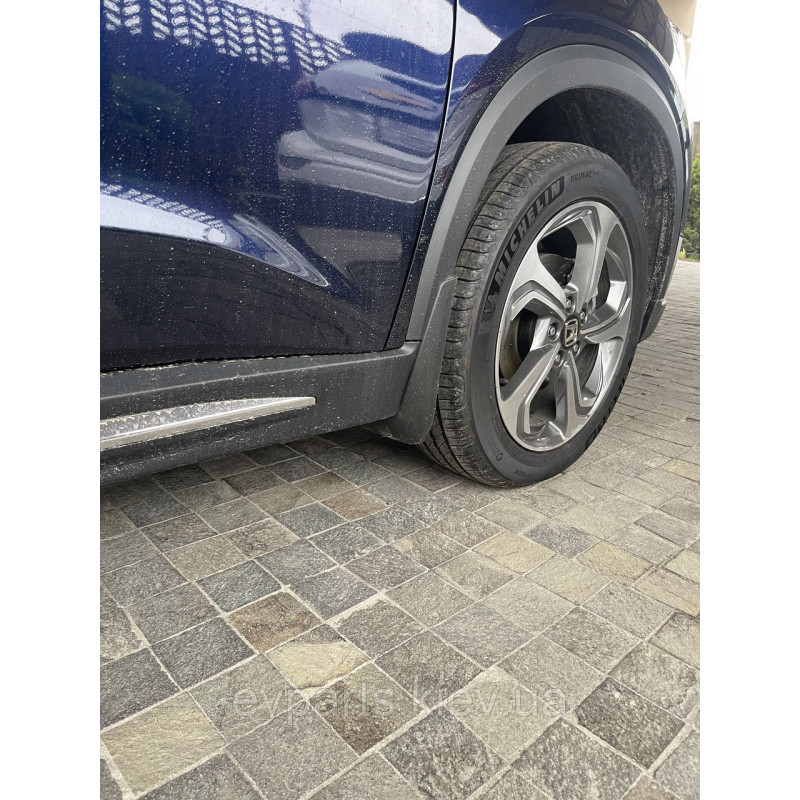 Бризковики Honda m-nv