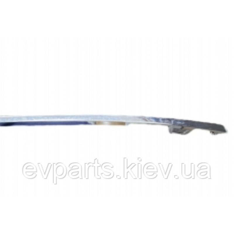 Накладка переднього бампера середня (хром) Honda M-NV (71125-3K4-H00)