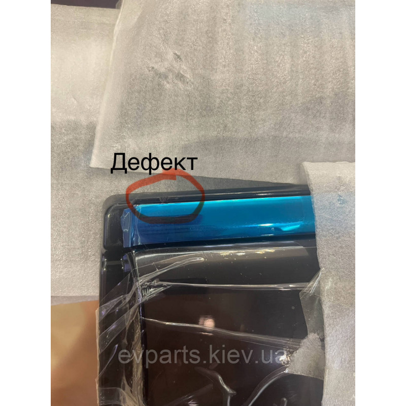 Дефлекторы (ветровики) ID4 з міні дефектами (легкі потертості)